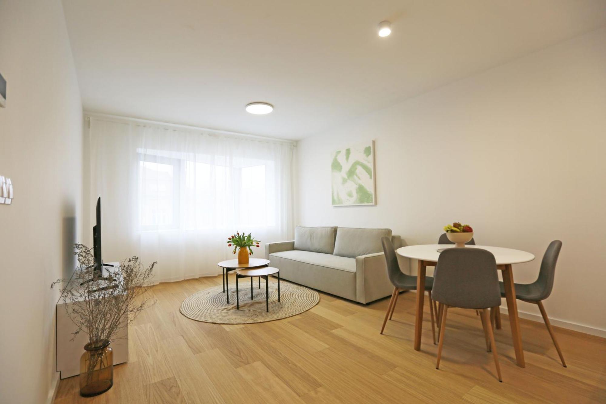 Aurora Apartments บราติสลาวา ภายนอก รูปภาพ