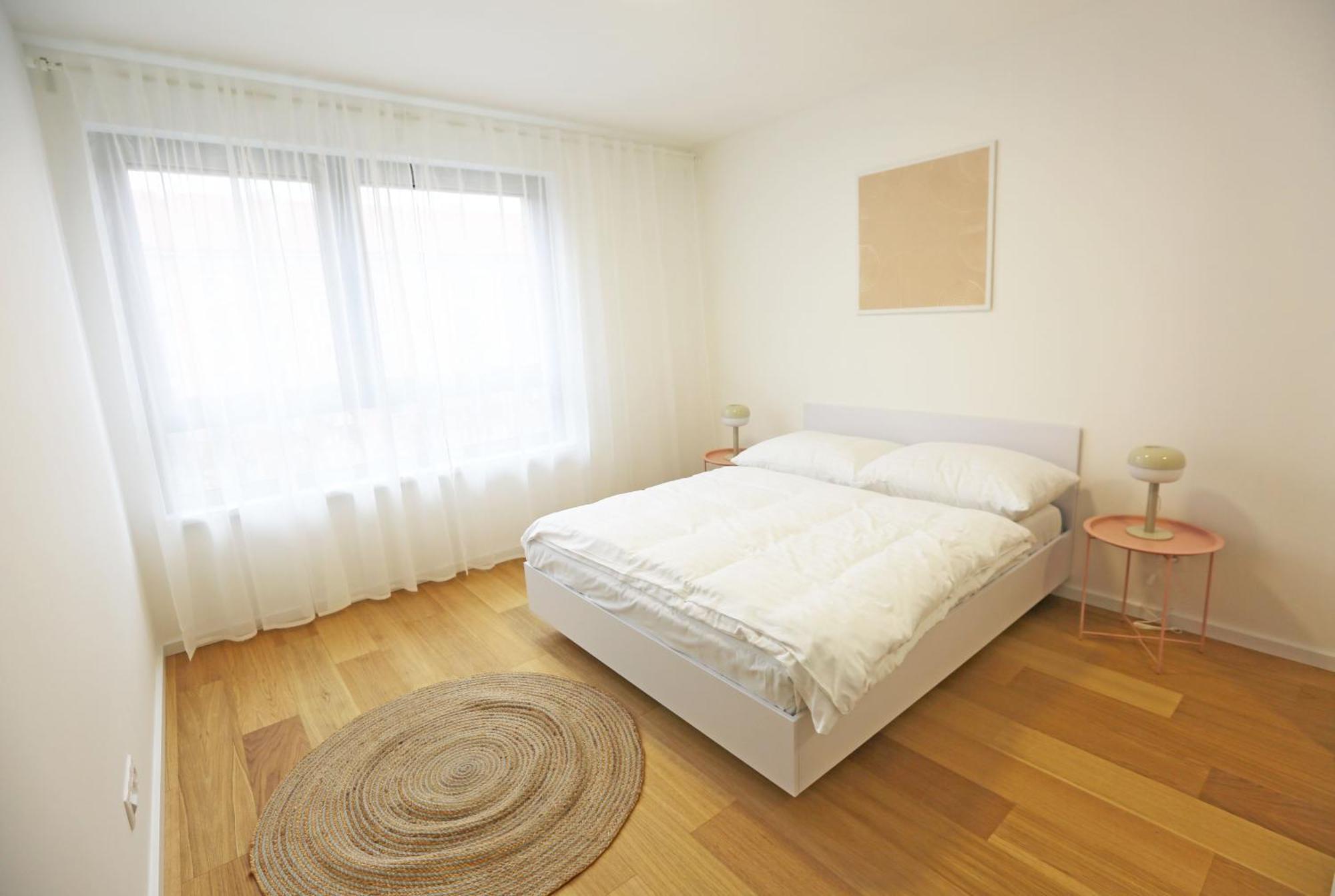 Aurora Apartments บราติสลาวา ภายนอก รูปภาพ